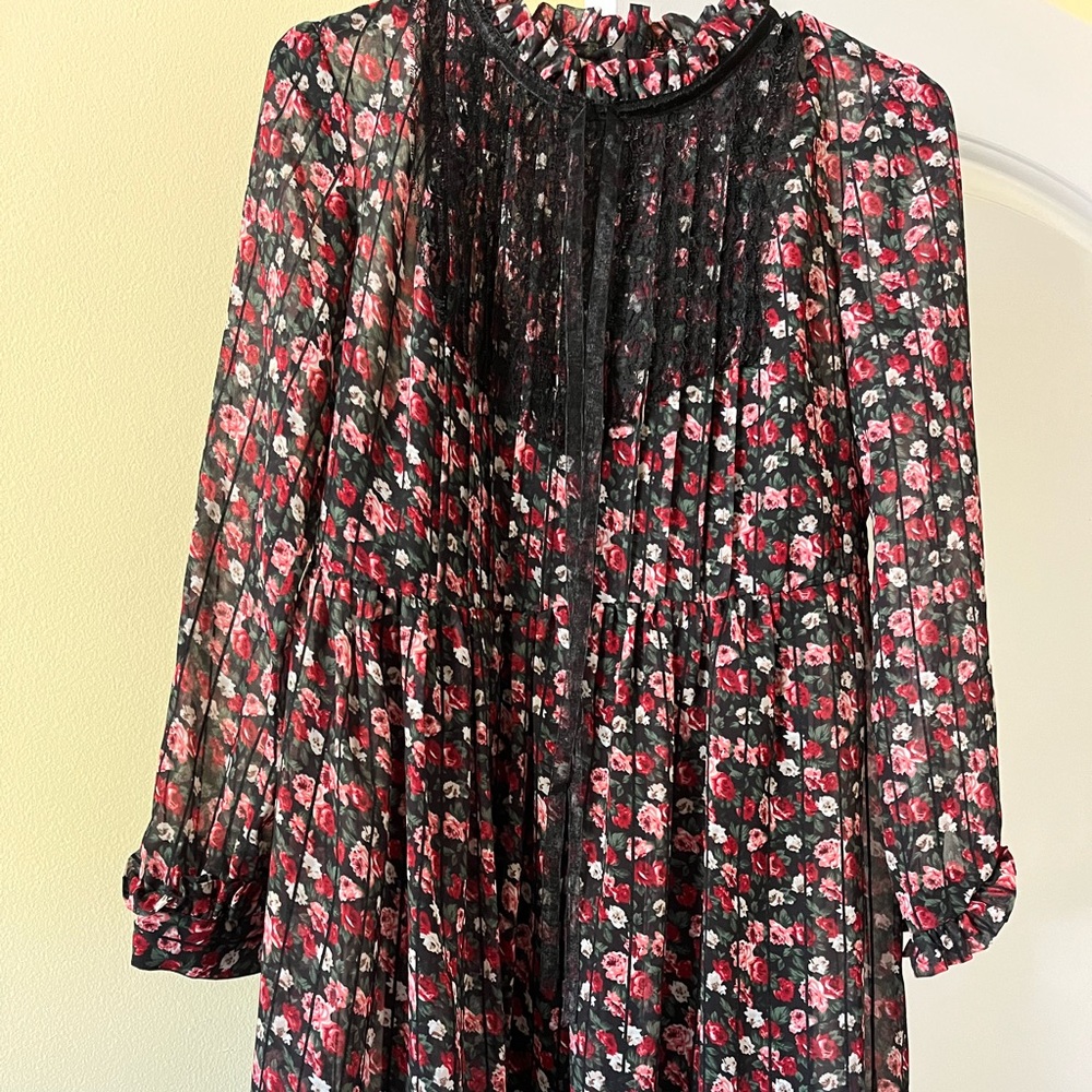 Floral long sleeve dress